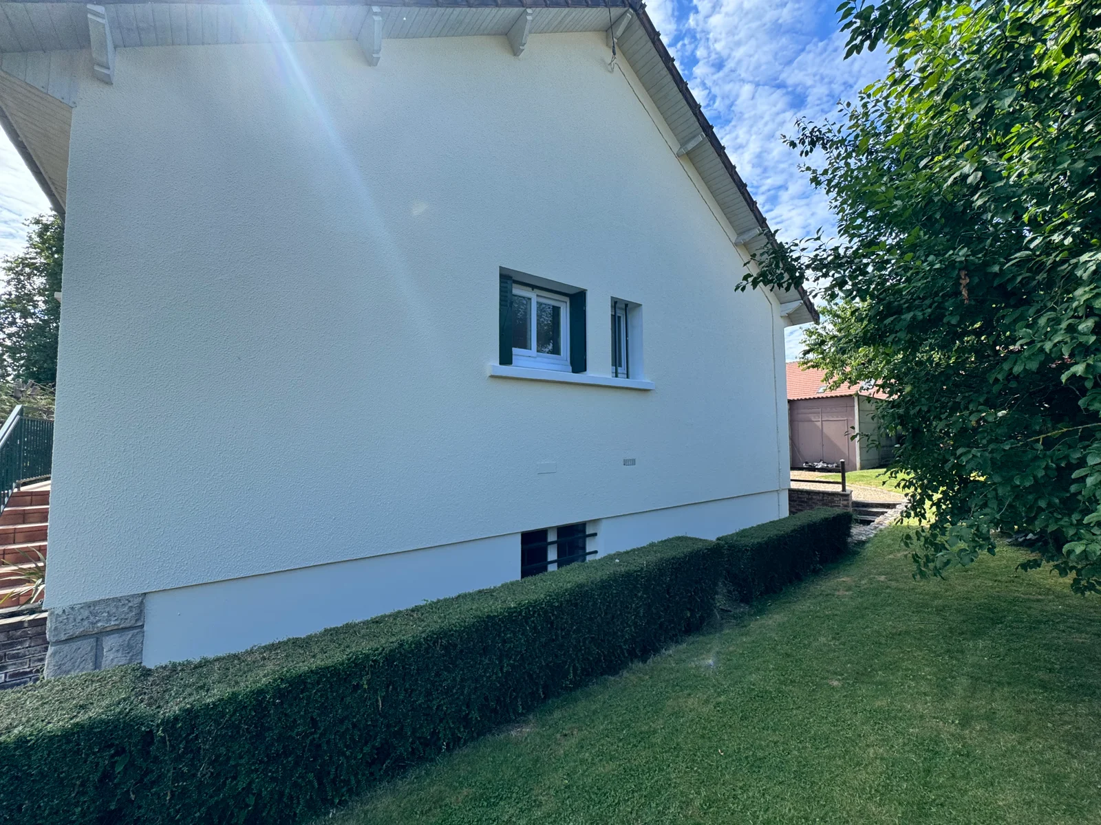 Façade après ravalement, vue latérale